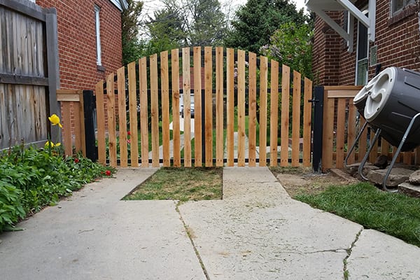 gate25 - A Straight Up Fence Company