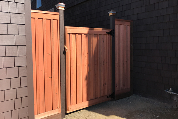 gate35 - A Straight Up Fence Company