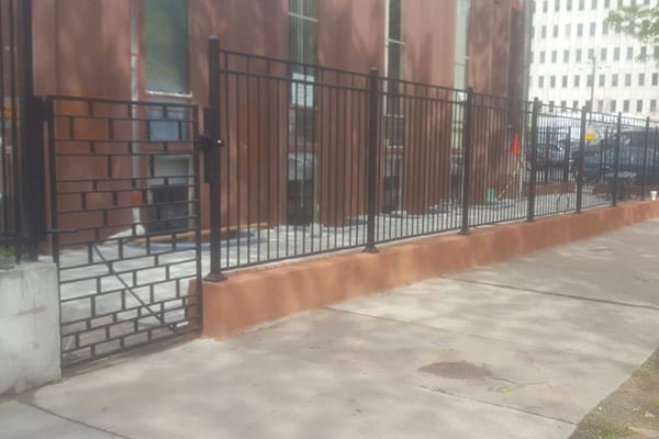 metal21 - A Straight Up Fence Company